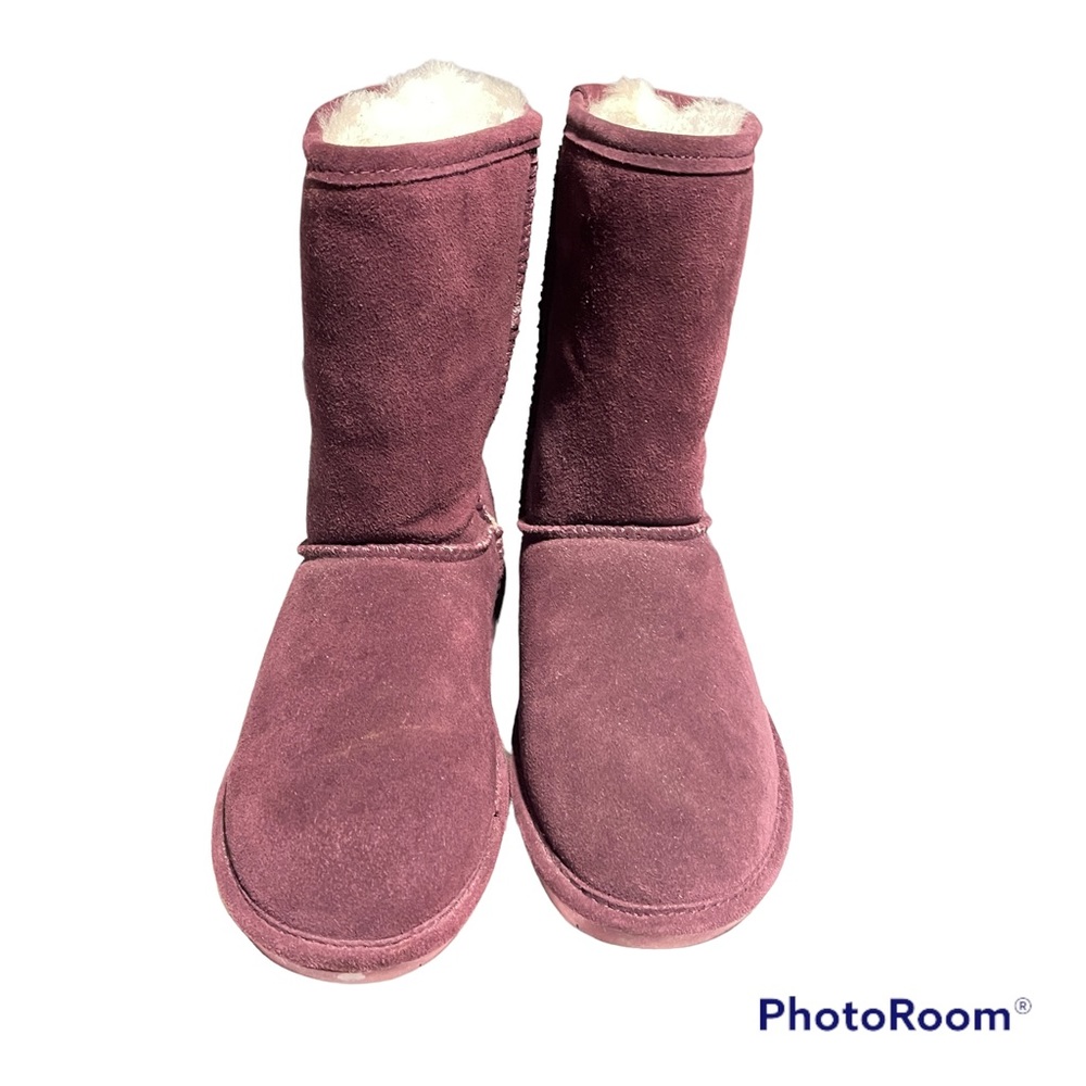 Women Bearpaw boots